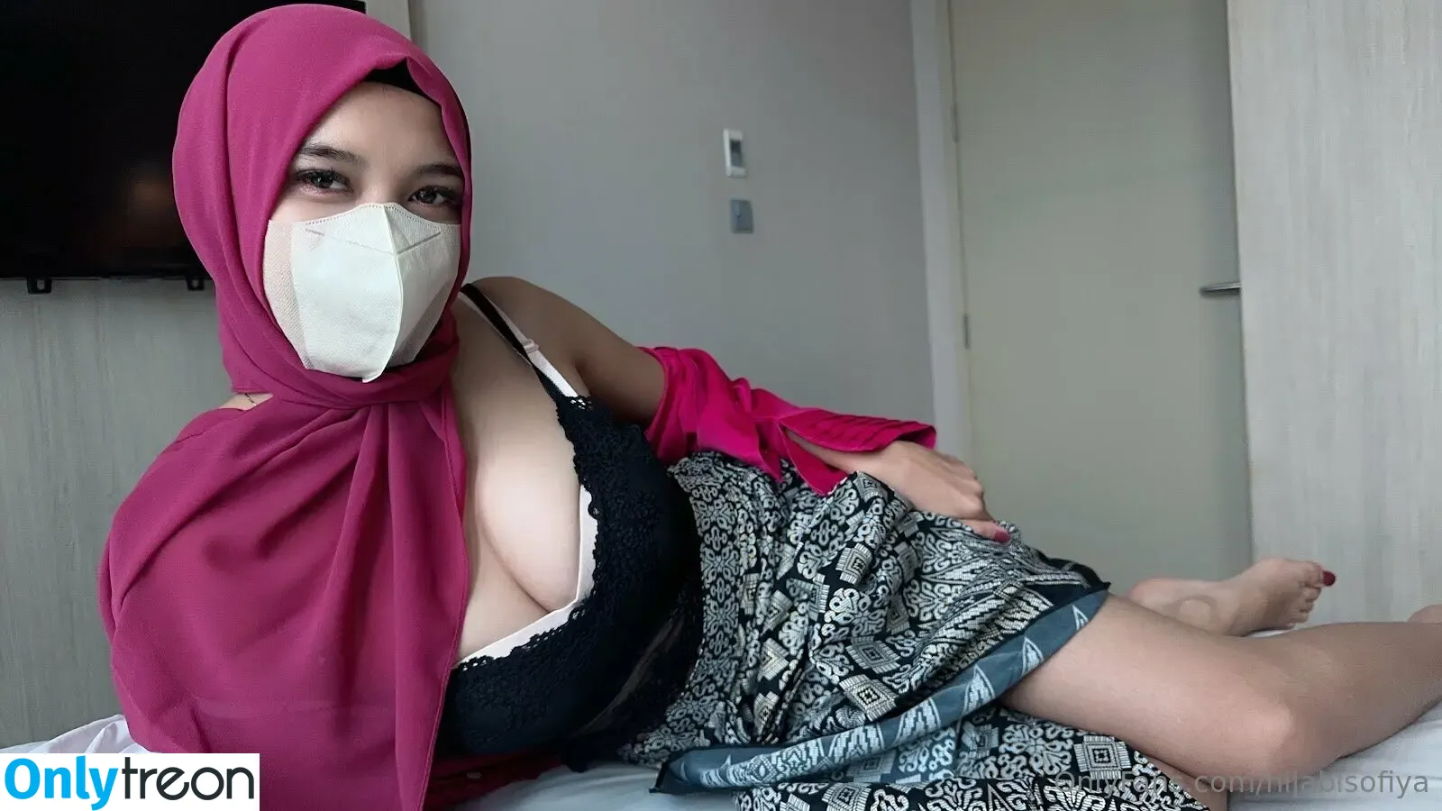 hijabisofiya nude photo #0045 (hijabisofia)