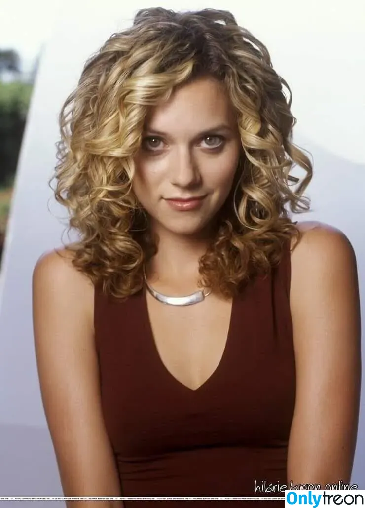 Hilarie Burton голая photo #0001 (hilarieburton)