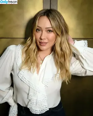 Hilary Duff / hilaryduff / kylanharv фото голая #1249