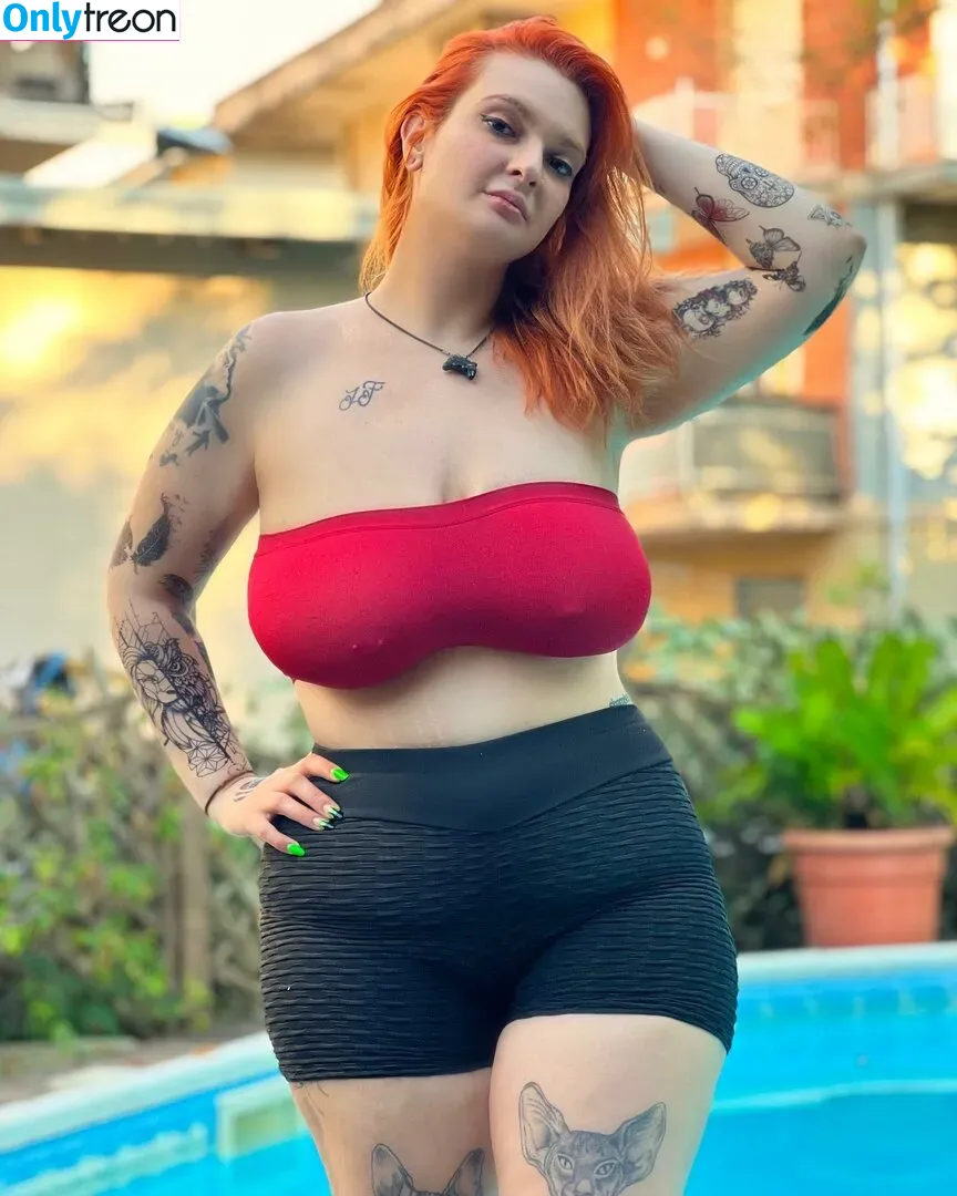 Hilary Ilariaa nude photo #0103 (HilaryIlaria / hilaryilariaa)