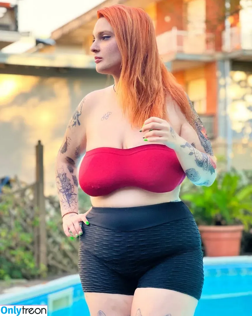 Hilary Ilariaa nude photo #0104 (HilaryIlaria / hilaryilariaa)