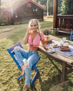 Hilde Osland / hildeee / hildeosland nude photo #0061
