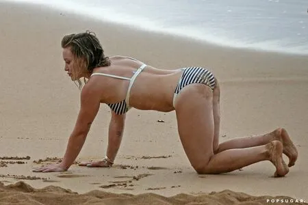 Hillary Duff / hilaryduff nude photo #0157