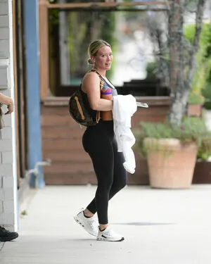 Hillary Duff / hilaryduff nude photo #0161