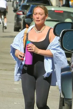 Hillary Duff / hilaryduff nude photo #0213