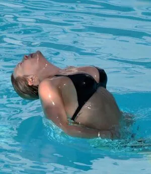 Hillary Duff / hilaryduff nude photo #0366