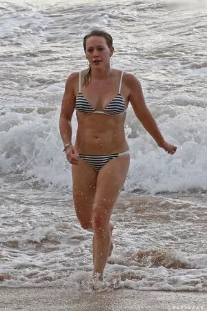 Hillary Duff / hilaryduff nude photo #0378
