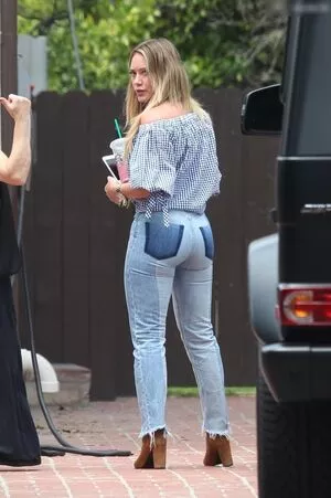 Hillary Duff / hilaryduff nude photo #0414