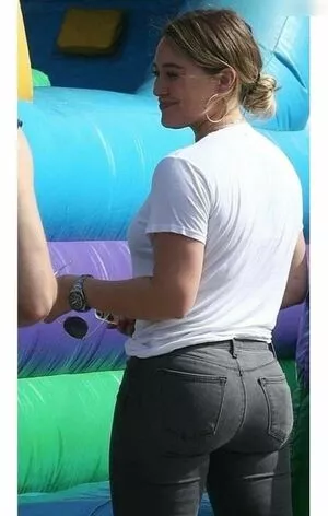Hillary Duff / hilaryduff nude photo #0416