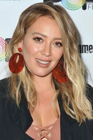 Hillary Duff / hilaryduff nude photo #0419