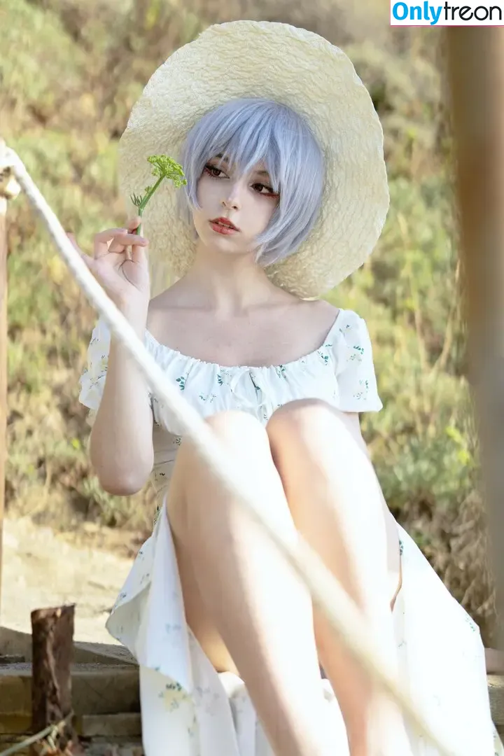Himee.lily nude photo #0792 (Himeecosplay / kawaiierotica)