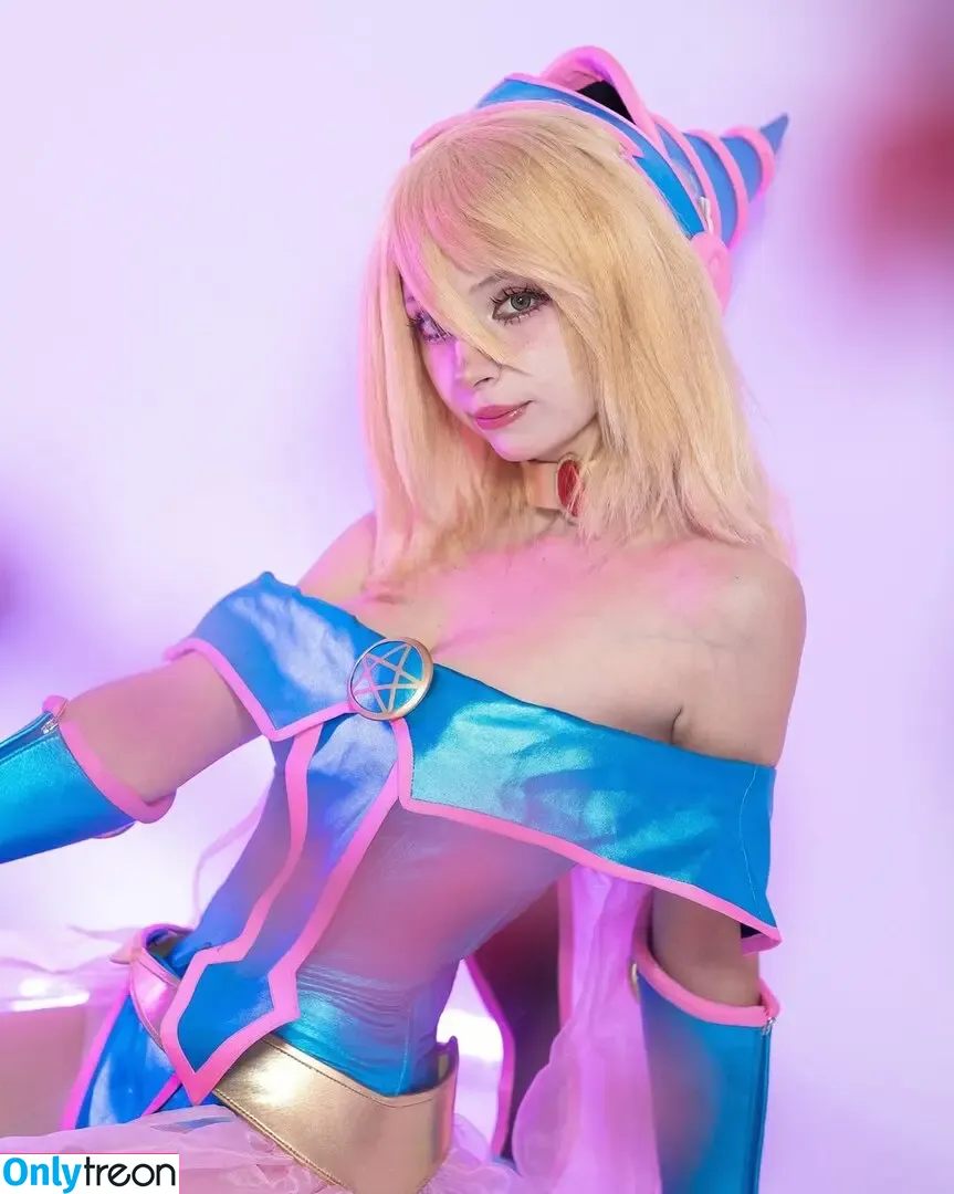 Himee.lily nude photo #1618 (Himeecosplay / kawaiierotica)