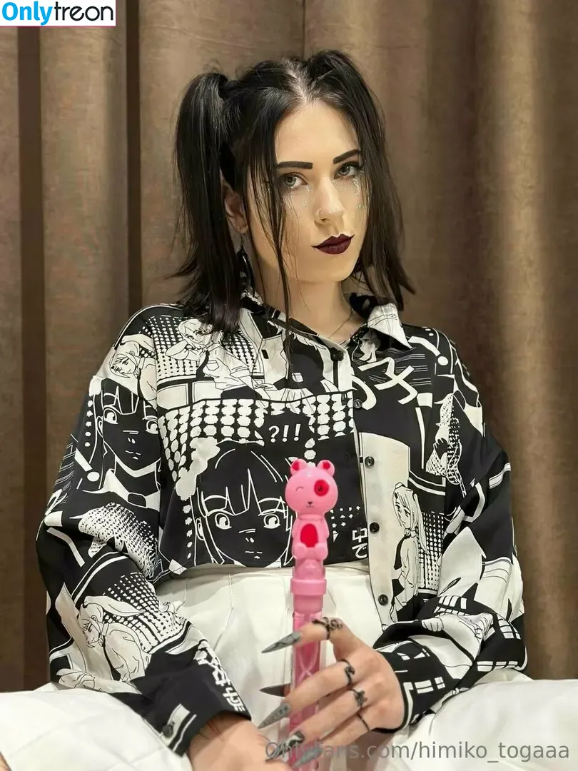himiko_togaaa nude photo #0049 (toga_psycho.killer)