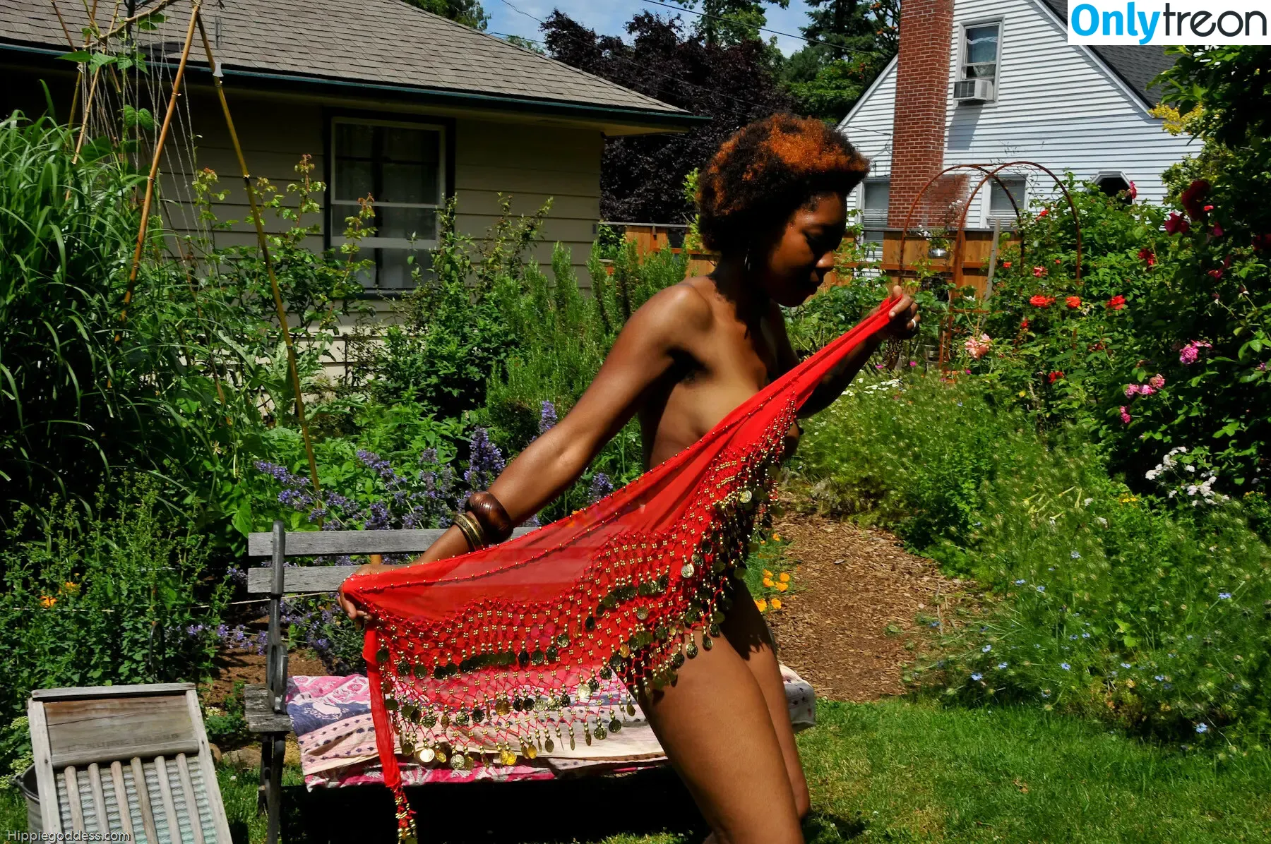 HippieGoddess голая photo #0046 (hippie___goddess / hippiegoddess69)