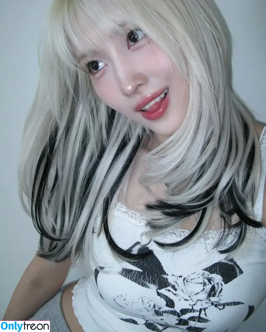 Hirai Momo голая photo #0019 (TWICE / momo)
