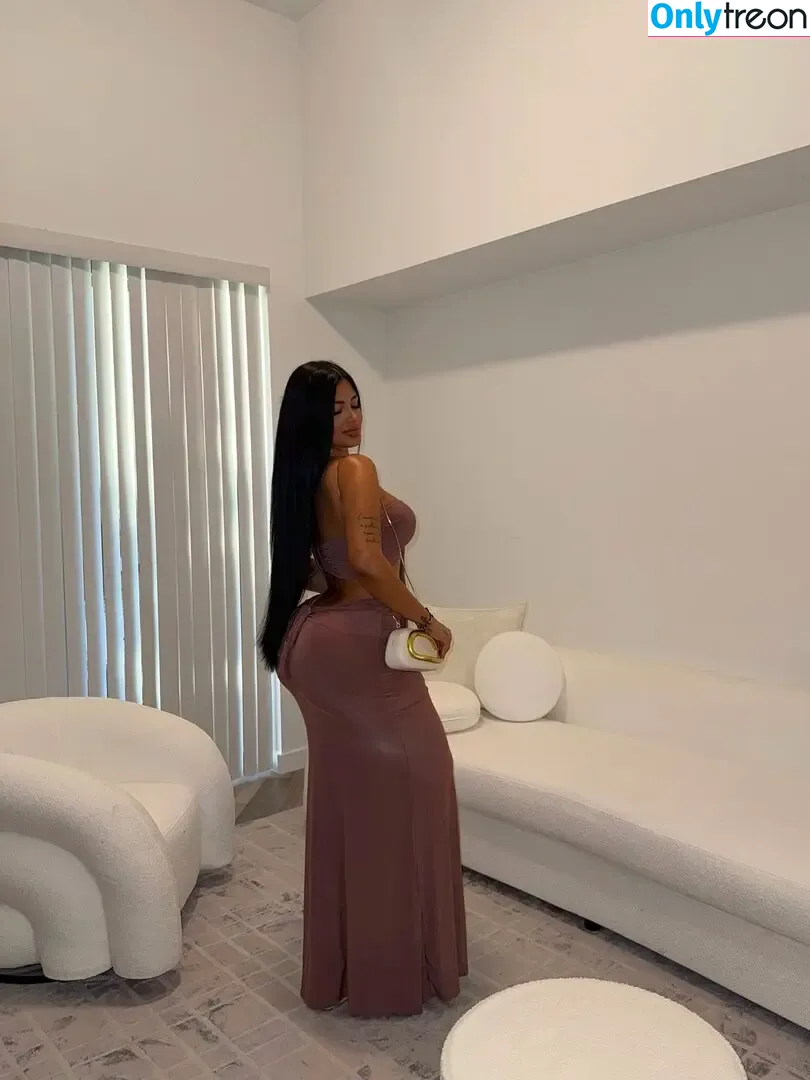 Hispanic голая photo #1032 (Latina Women / dianaMriveraa / dianamrivera_ / dianariveraa)