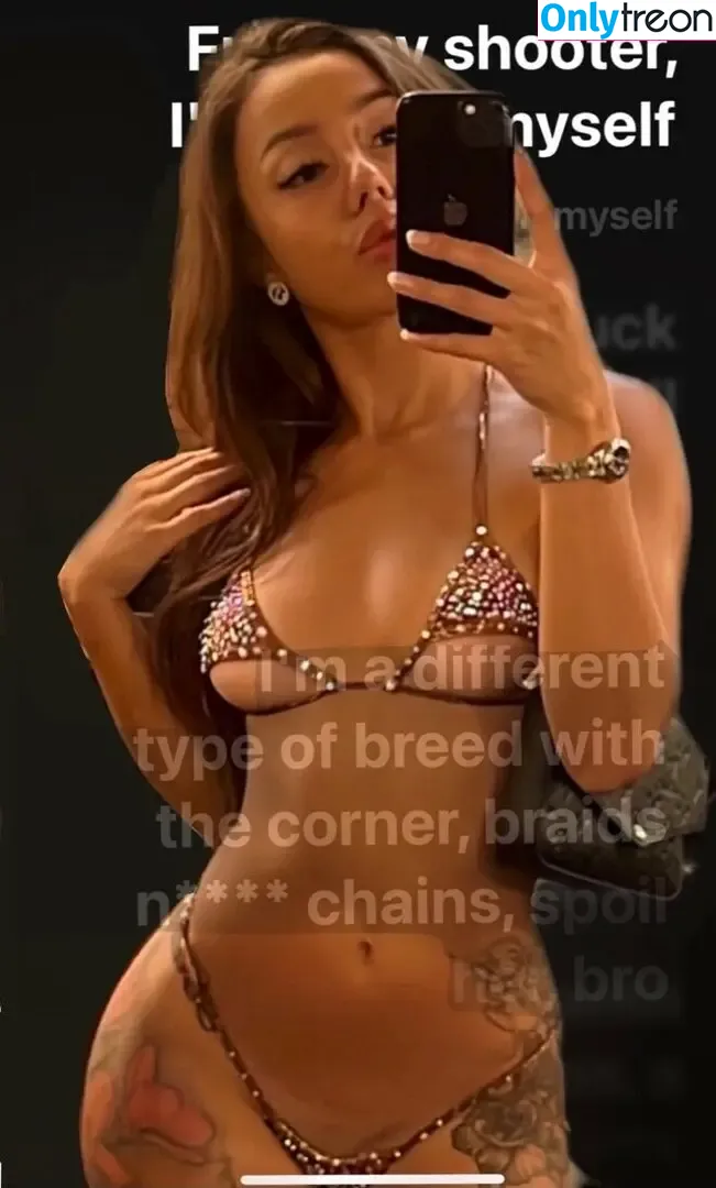 Hispanic nude photo #1182 (Latina Women / dianaMriveraa / dianamrivera_ / dianariveraa)