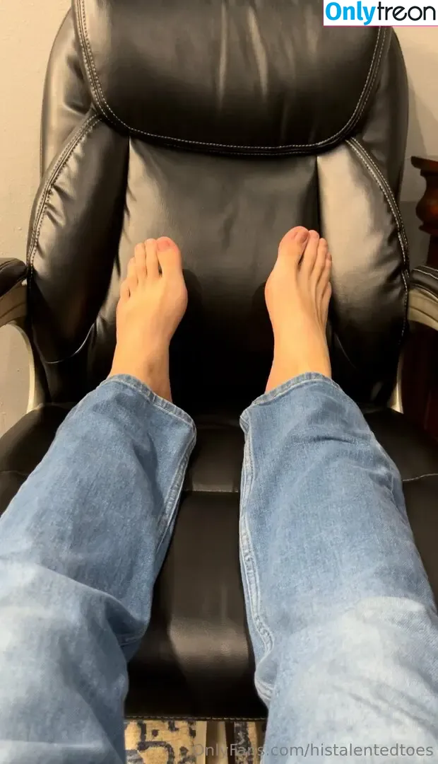 histalentedtoes голая photo #0025 (histalentedtoes)