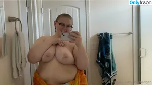 hneybadger / nickbadger nude photo #0072