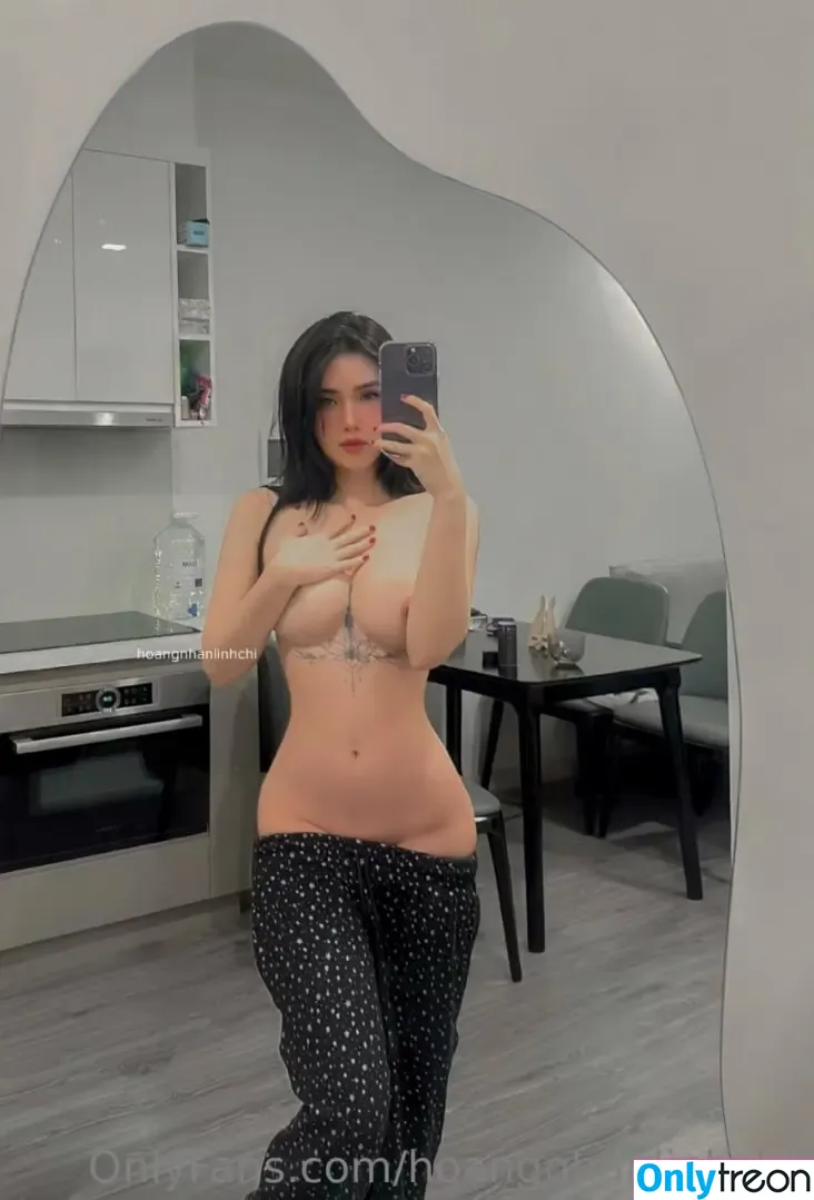 Hoàng Nhân Linh Chi nude photo #0132 (hoangnhanlinhchii)
