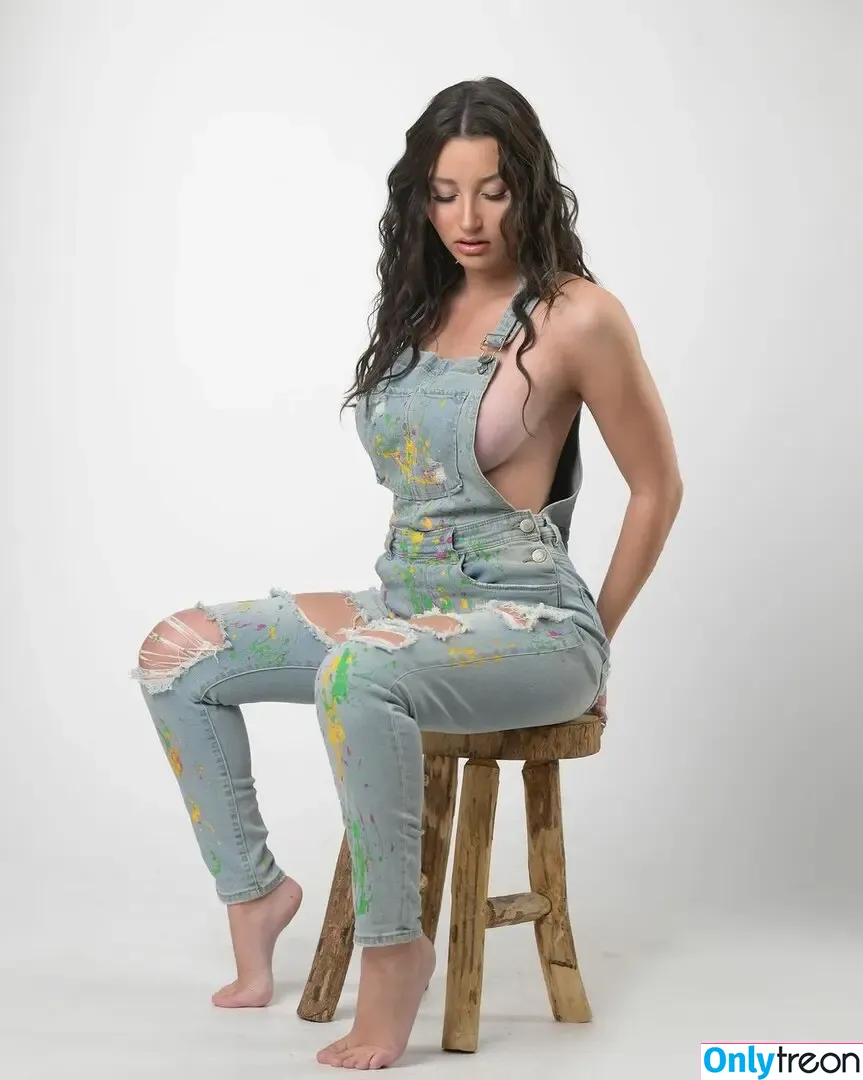 Hodaya Yifrach nude photo #0004 (hodayayifrach)