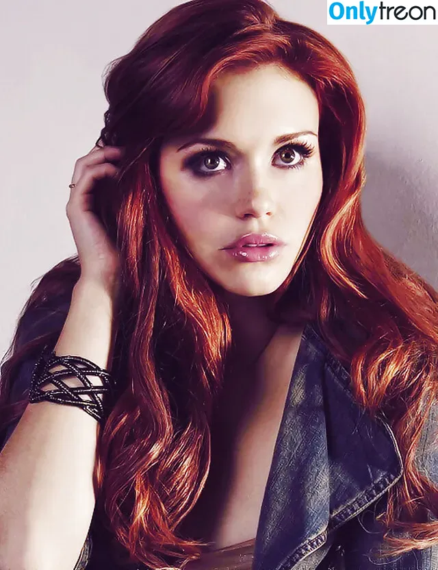 Holland Roden голая photo #0001 (hollandroden)