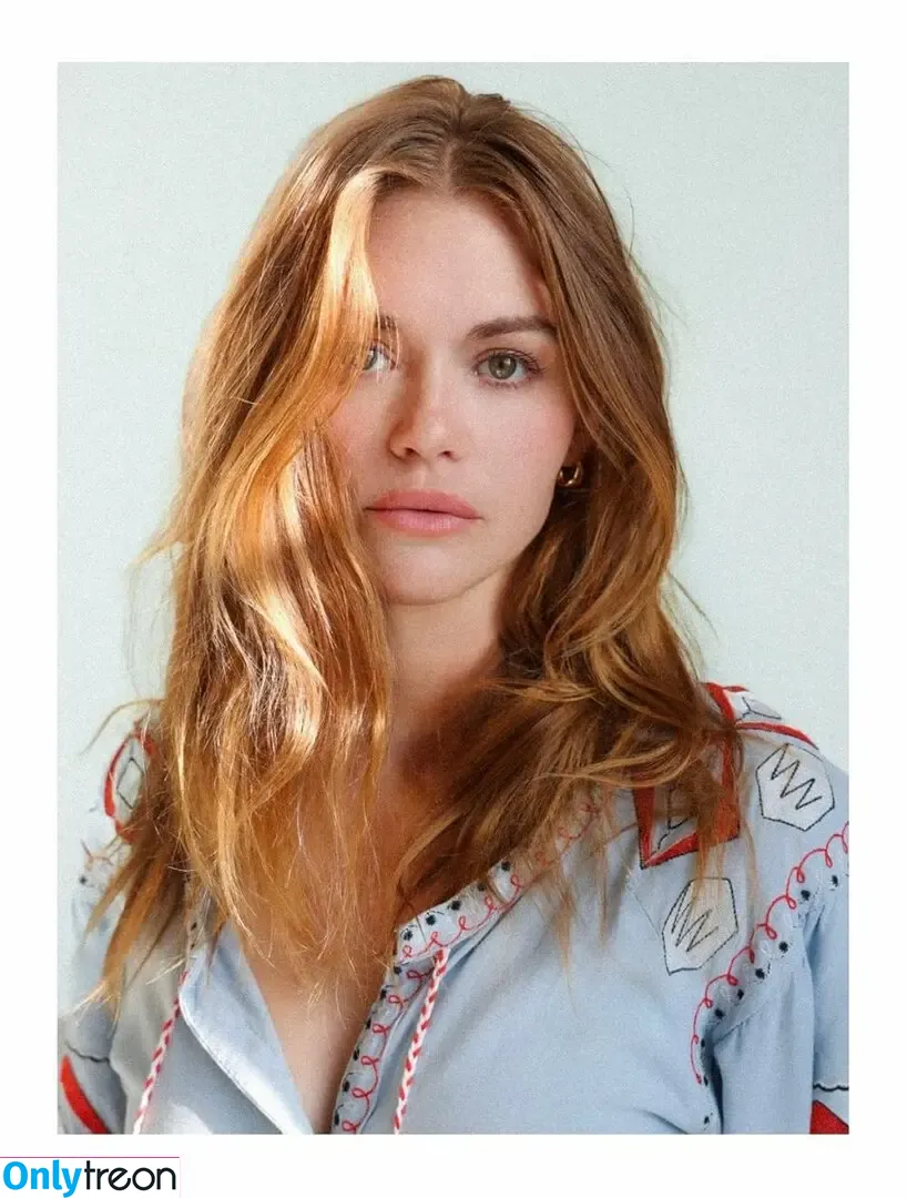 Holland Roden nude photo #0083 (hollandroden)