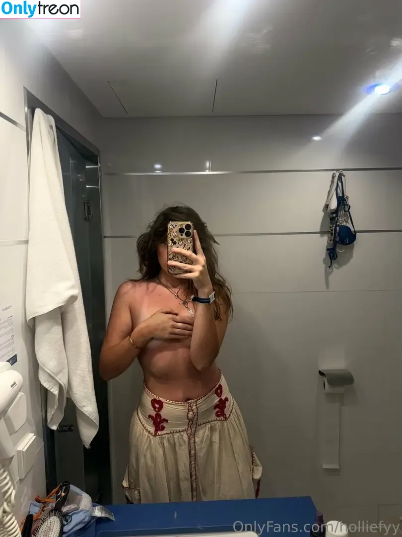 holliefyy nude photo #0055 (hollie.fy)
