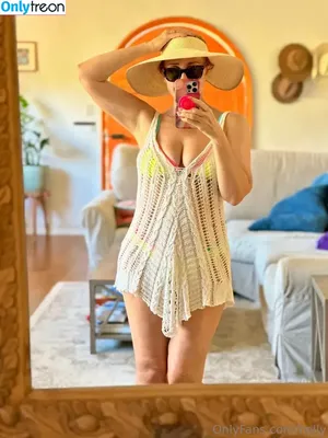 Holly / hollywilloughby nude photo #0056