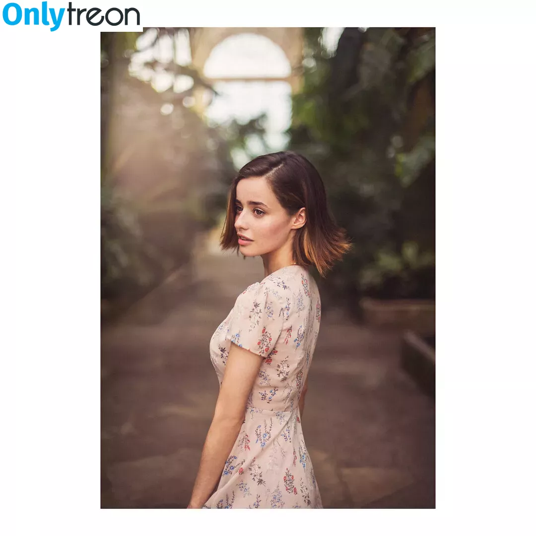 Holly Earl голая photo #0051 (earlisthename / hollyearl__)