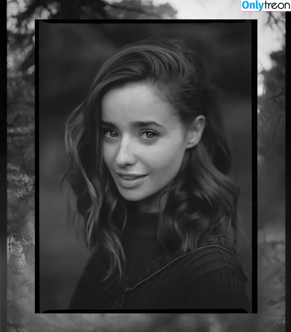 Holly Earl голая photo #0054 (earlisthename / hollyearl__)