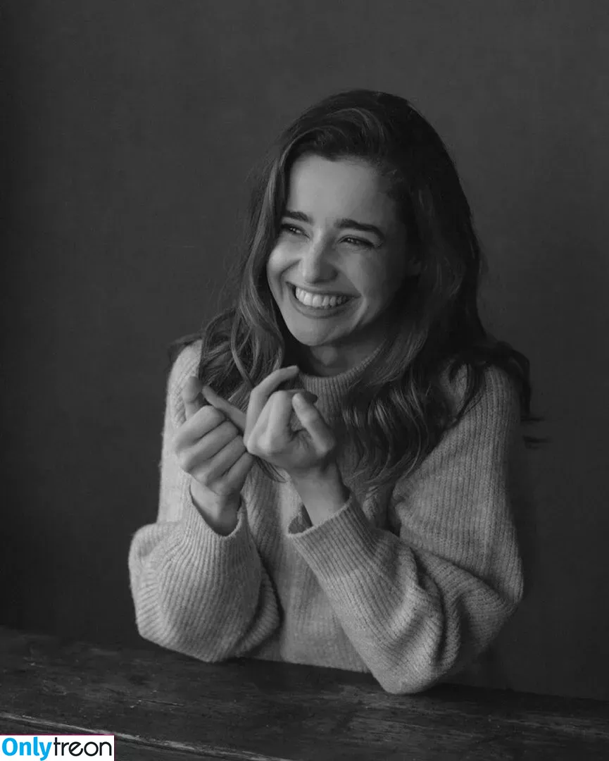 Holly Earl голая photo #0056 (earlisthename / hollyearl__)