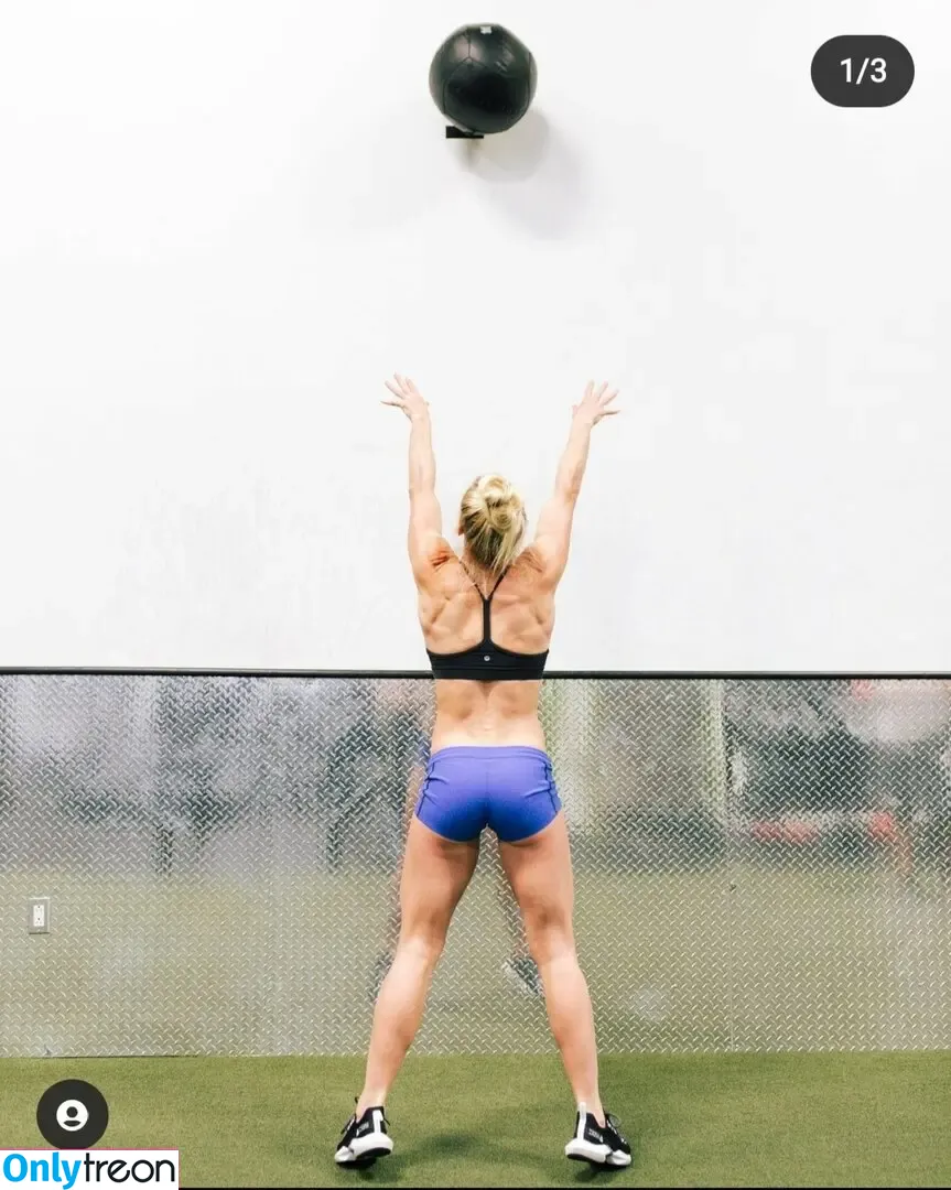 Holly Holm nude photo #0200 (951825052 / hollyholm)