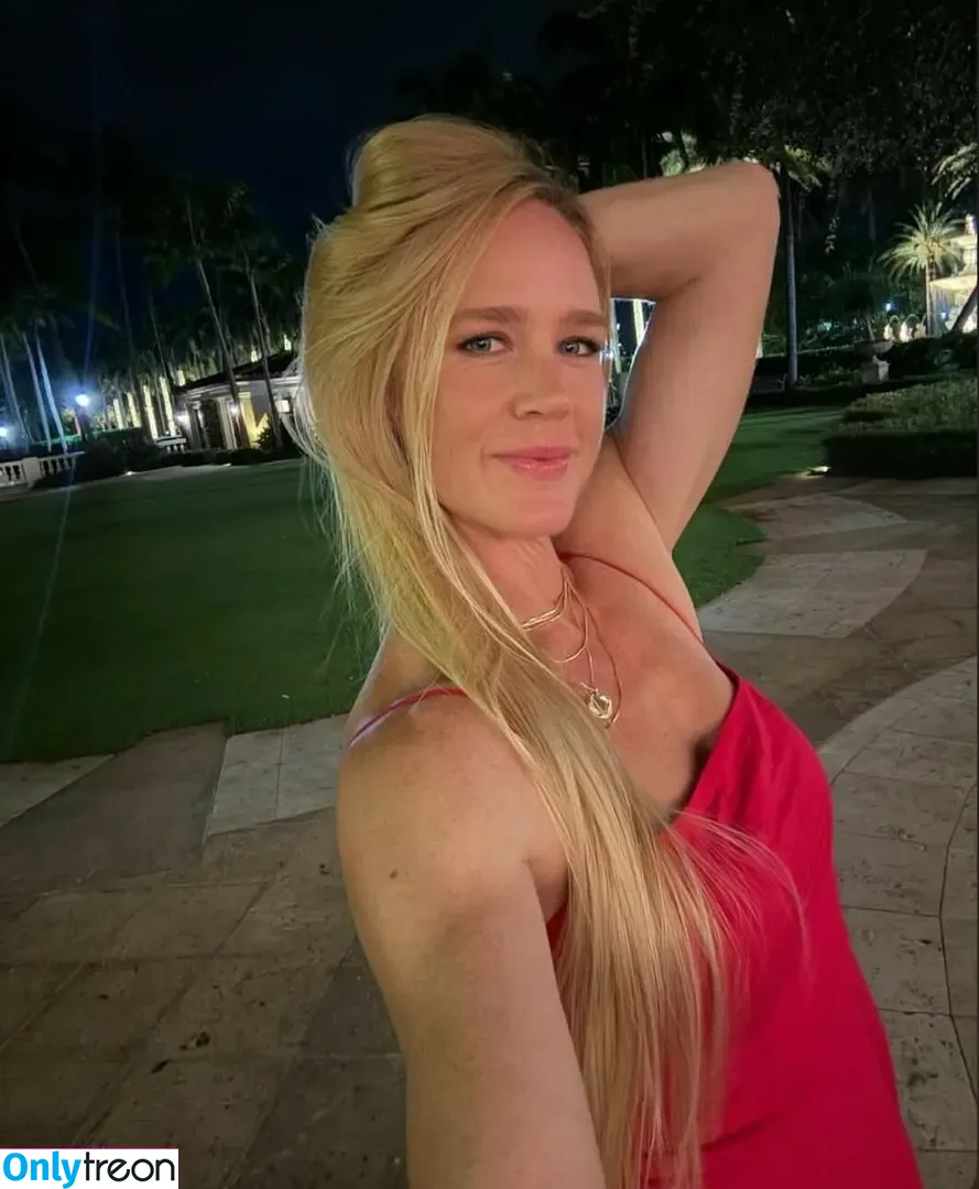 Holly Holm nude photo #0287 (951825052 / hollyholm)