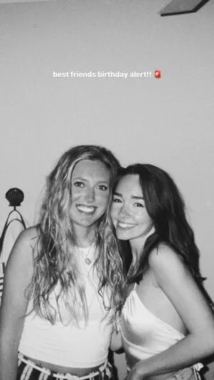 Holly Taylor / actress / holly_taylor / hollytaylor97 / lilydarling фото голая #0032