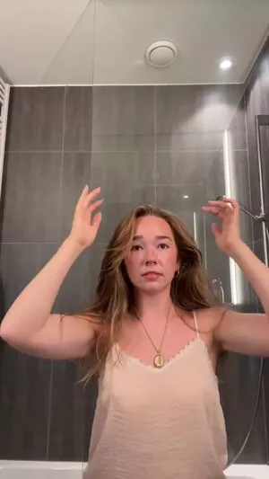 Holly Taylor / actress / holly_taylor / hollytaylor97 / lilydarling фото голая #0042