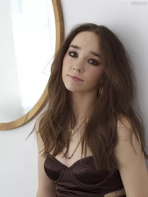 Holly Taylor / actress / holly_taylor / hollytaylor97 / lilydarling фото голая #0050