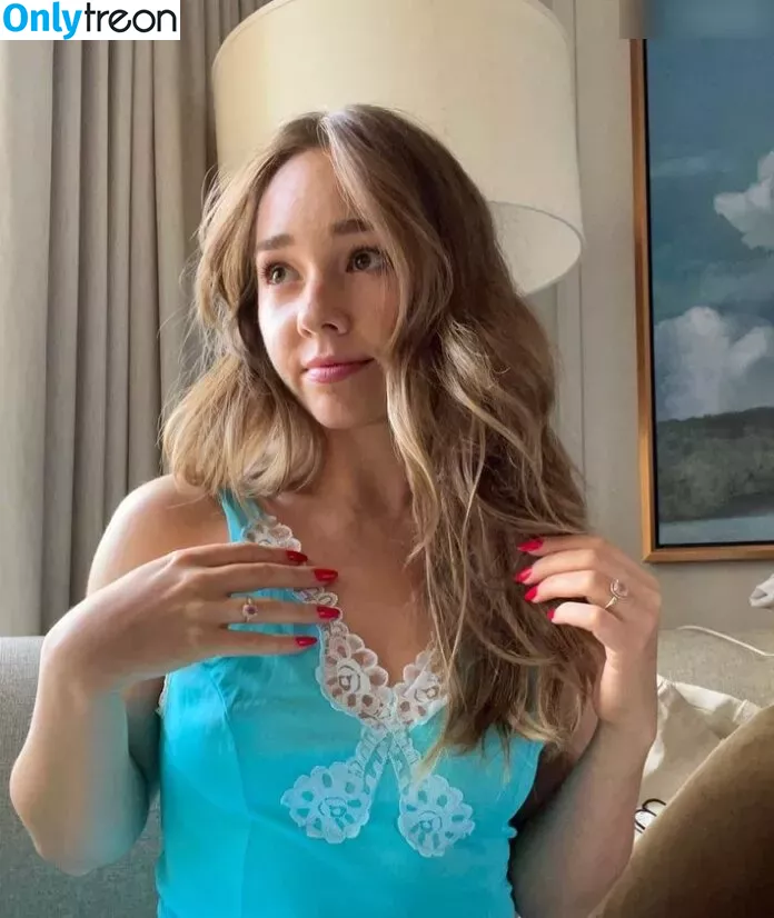 Holly Taylor голая photo #0055 (actress / holly_taylor / hollytaylor97 / lilydarling)