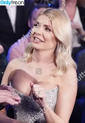 Holly Willoughby / hollywilloughby nude photo #0616