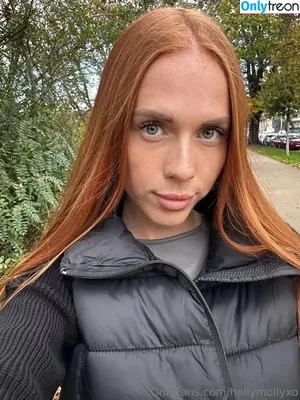 hollymollyxo / hollymolloyxo nude photo #0159