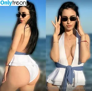 hollymollyxo / hollymolloyxo nude photo #0205