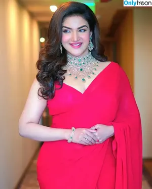 Honey Rose / honeyroseinsta / ms-honeyrose nude photo #0013