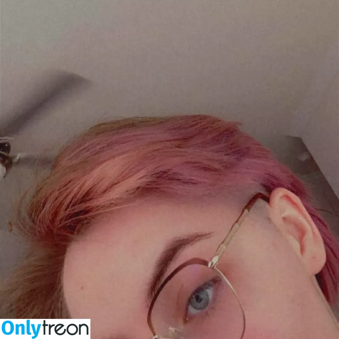 honeybiscuit20 nude photo #0091 (Honeybiscuit20_)