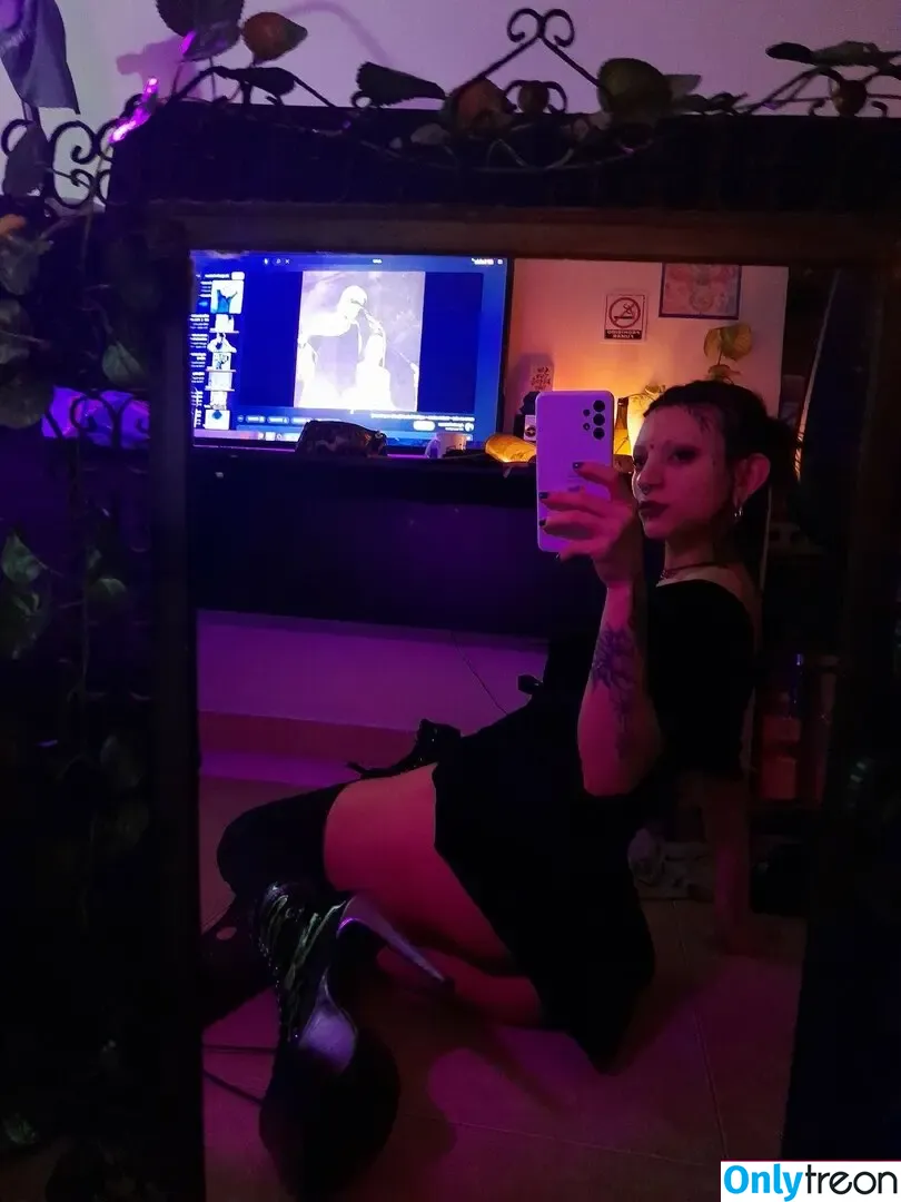 horrorkutr4 nude photo #0007 (cutra666kiut / kutr3kutr3 / kutra / todoesposiblenelcaos)