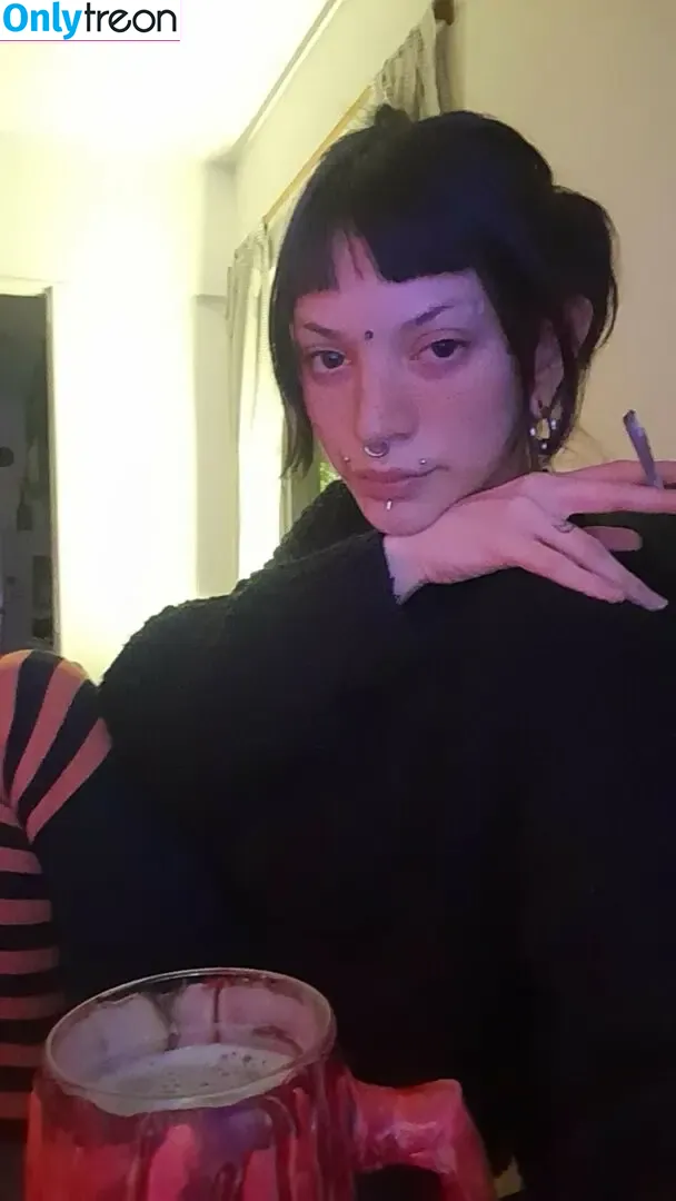 horrorkutr4 nude photo #0022 (cutra666kiut / kutr3kutr3 / kutra / todoesposiblenelcaos)