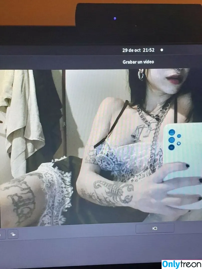 horrorkutr4 nude photo #0046 (cutra666kiut / kutr3kutr3 / kutra / todoesposiblenelcaos)
