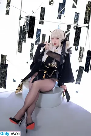 Hoshilily / hoshilily1 / hoshilily_cos / 星之迟迟 nude photo #1611