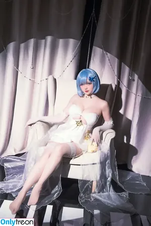 Hoshilily / hoshilily1 / hoshilily_cos / 星之迟迟 nude photo #1933