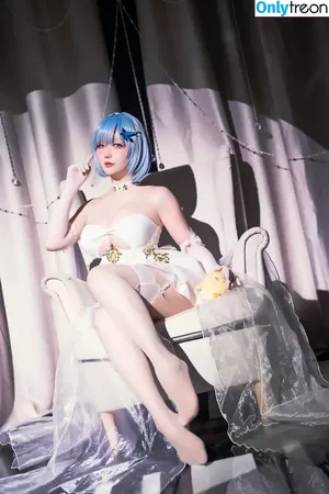 Hoshilily / hoshilily1 / hoshilily_cos / 星之迟迟 nude photo #1935