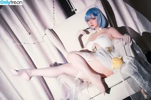 Hoshilily / hoshilily1 / hoshilily_cos / 星之迟迟 nude photo #1936